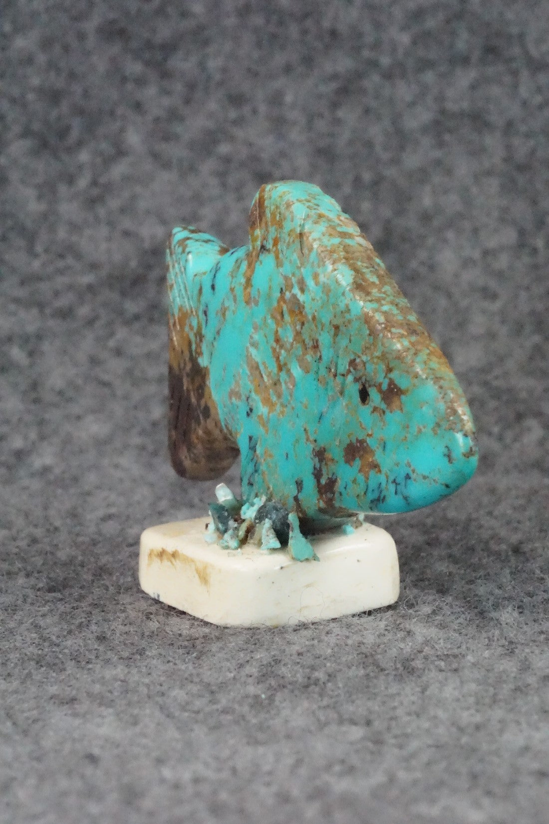 Fish Zuni Fetish Carving - Justin Red Elk
