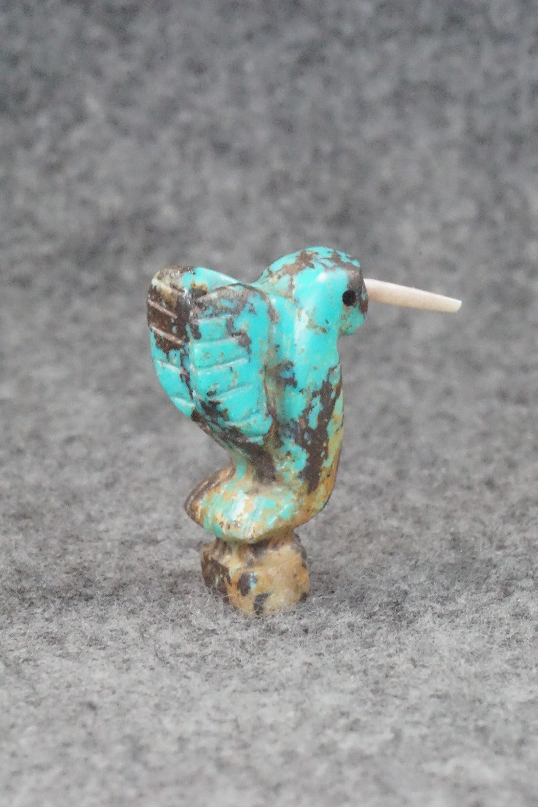 Hummingbird Zuni Fetish Carving - Justin Red Elk