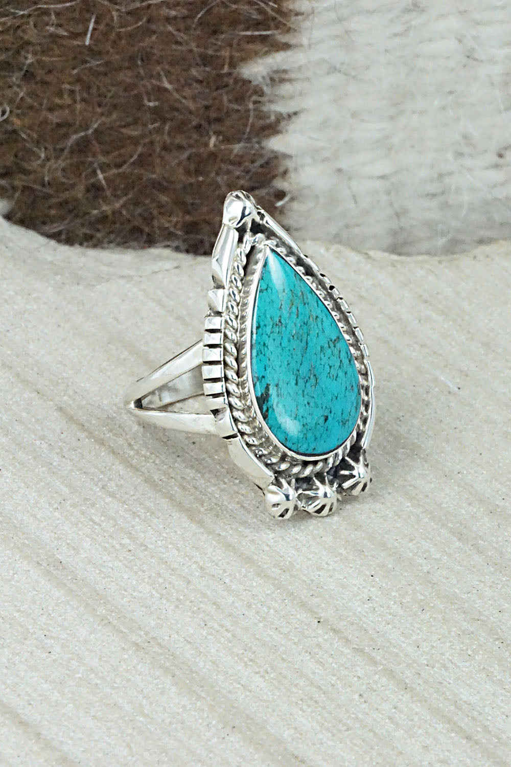 Turquoise & Sterling Silver Ring - Genevieve Francisco - Size 7