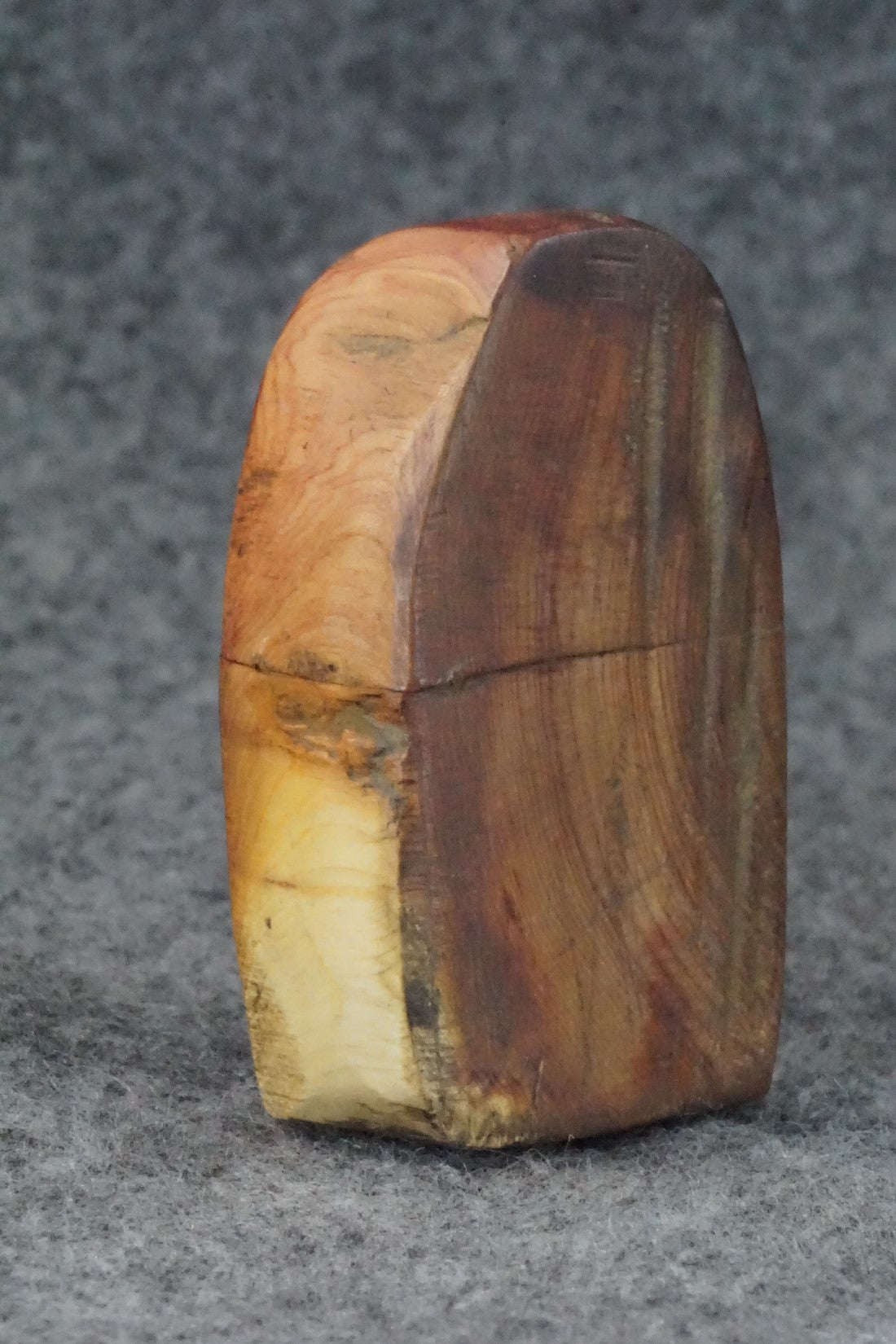 Woodpecker Zuni Fetish Carving - Justin Red Elk