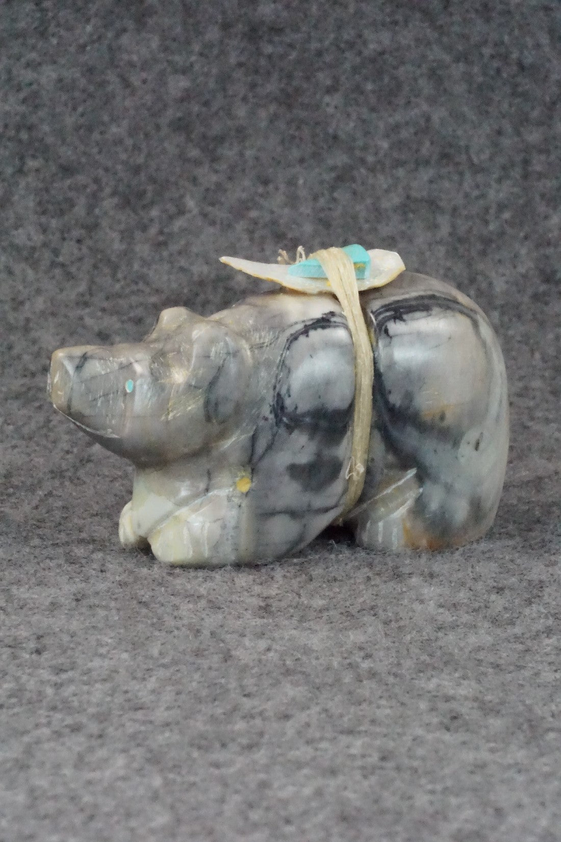 Bear Zuni Fetish Carving - Justin Red Elk