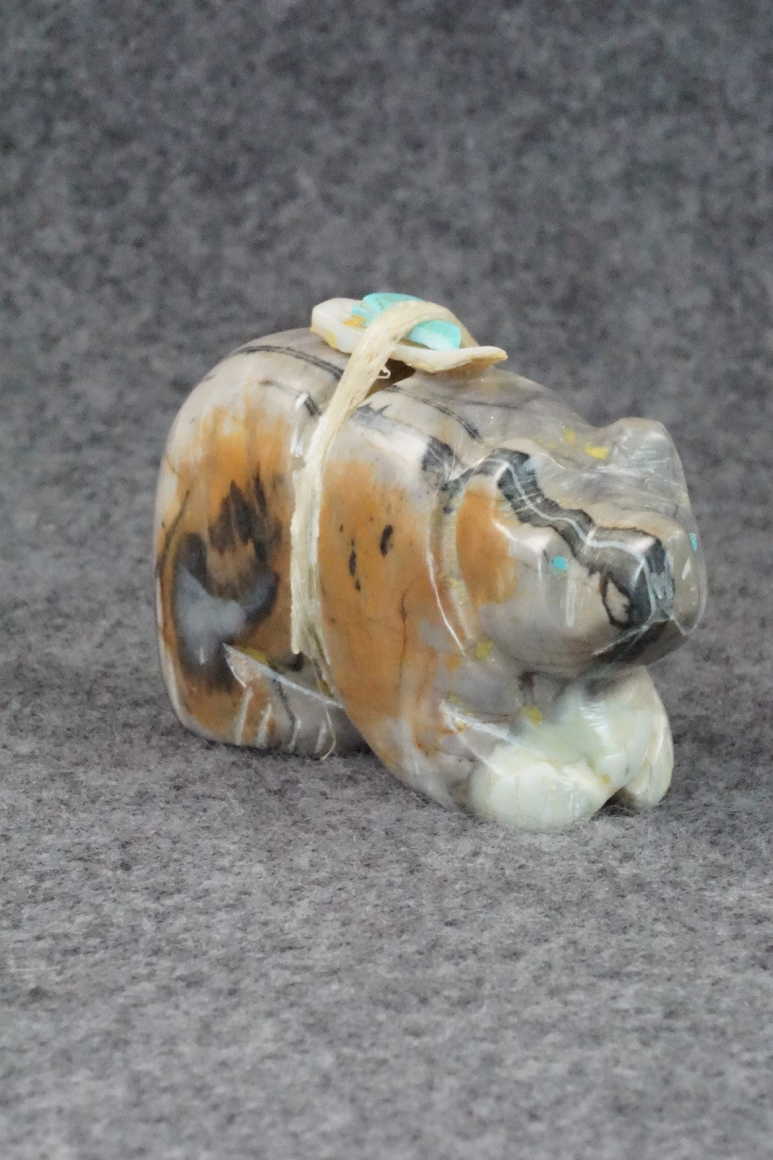 Bear Zuni Fetish Carving - Justin Red Elk
