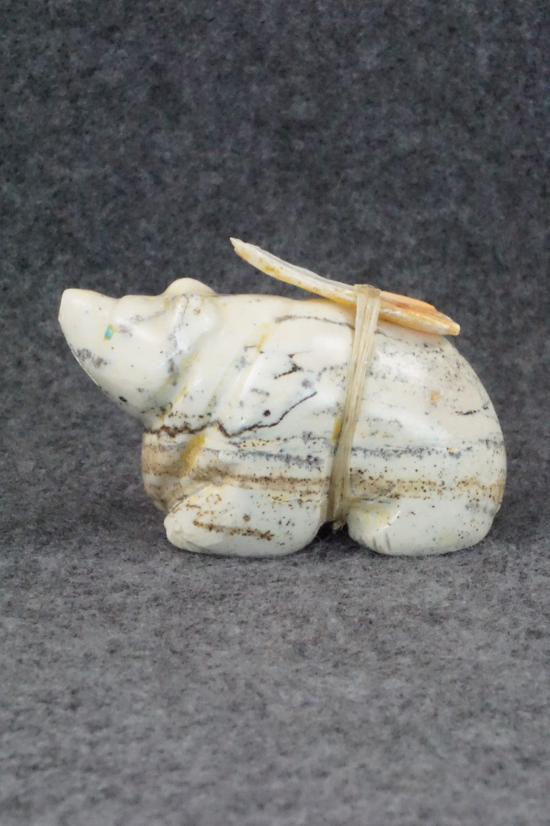 Bear Zuni Fetish Carving - Justin Red Elk