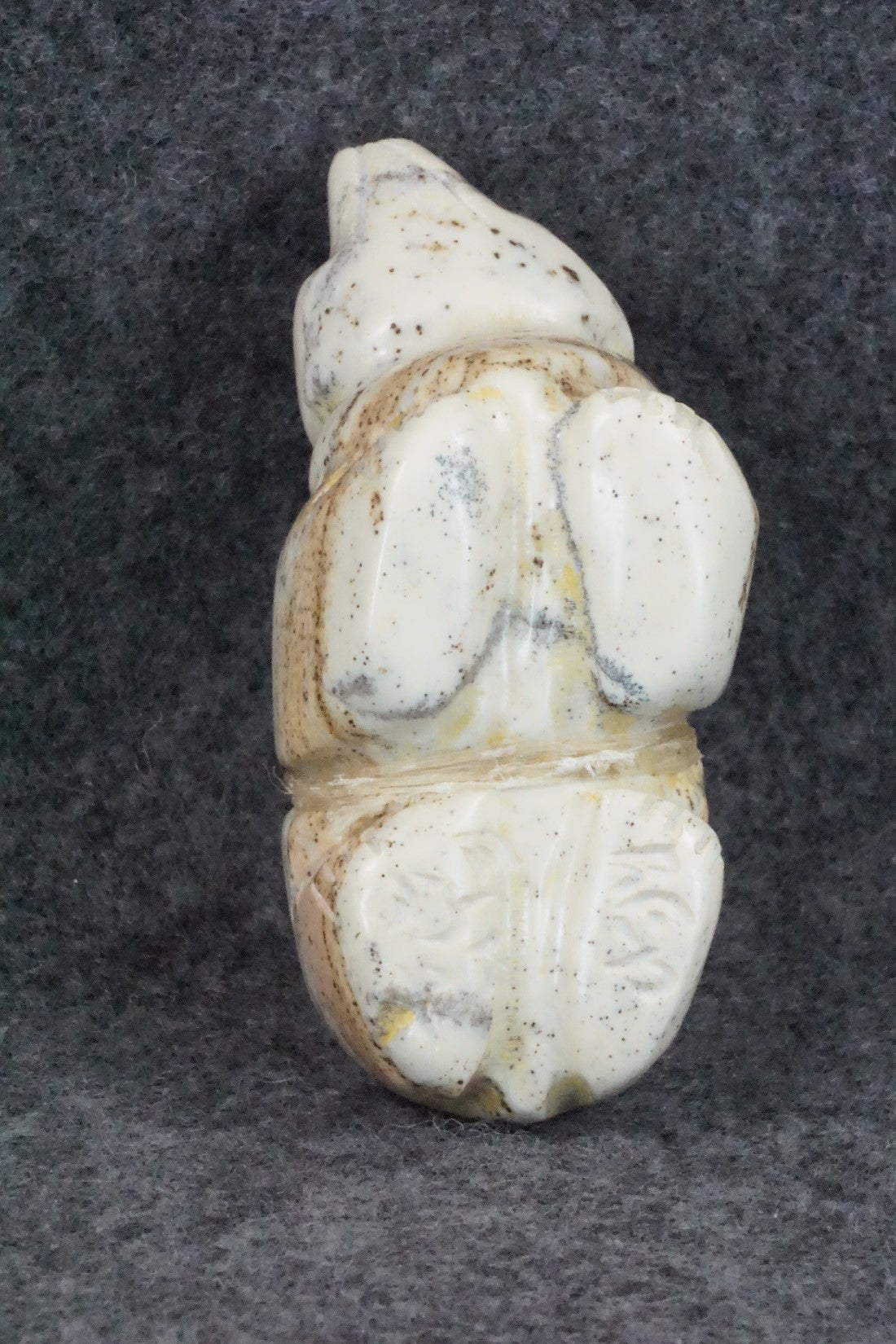 Bear Zuni Fetish Carving - Justin Red Elk