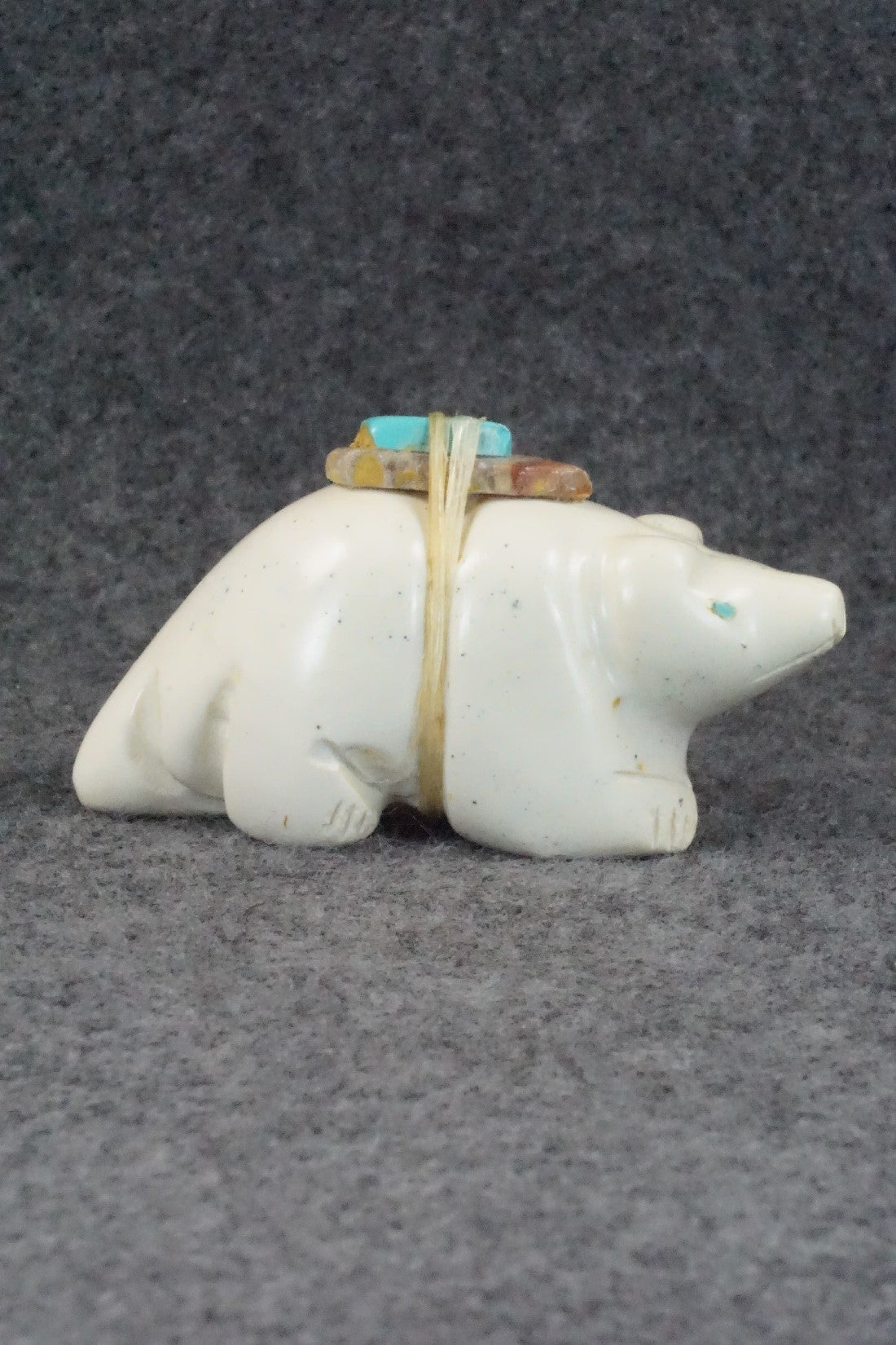 Bear Zuni Fetish Carving - Justin Red Elk