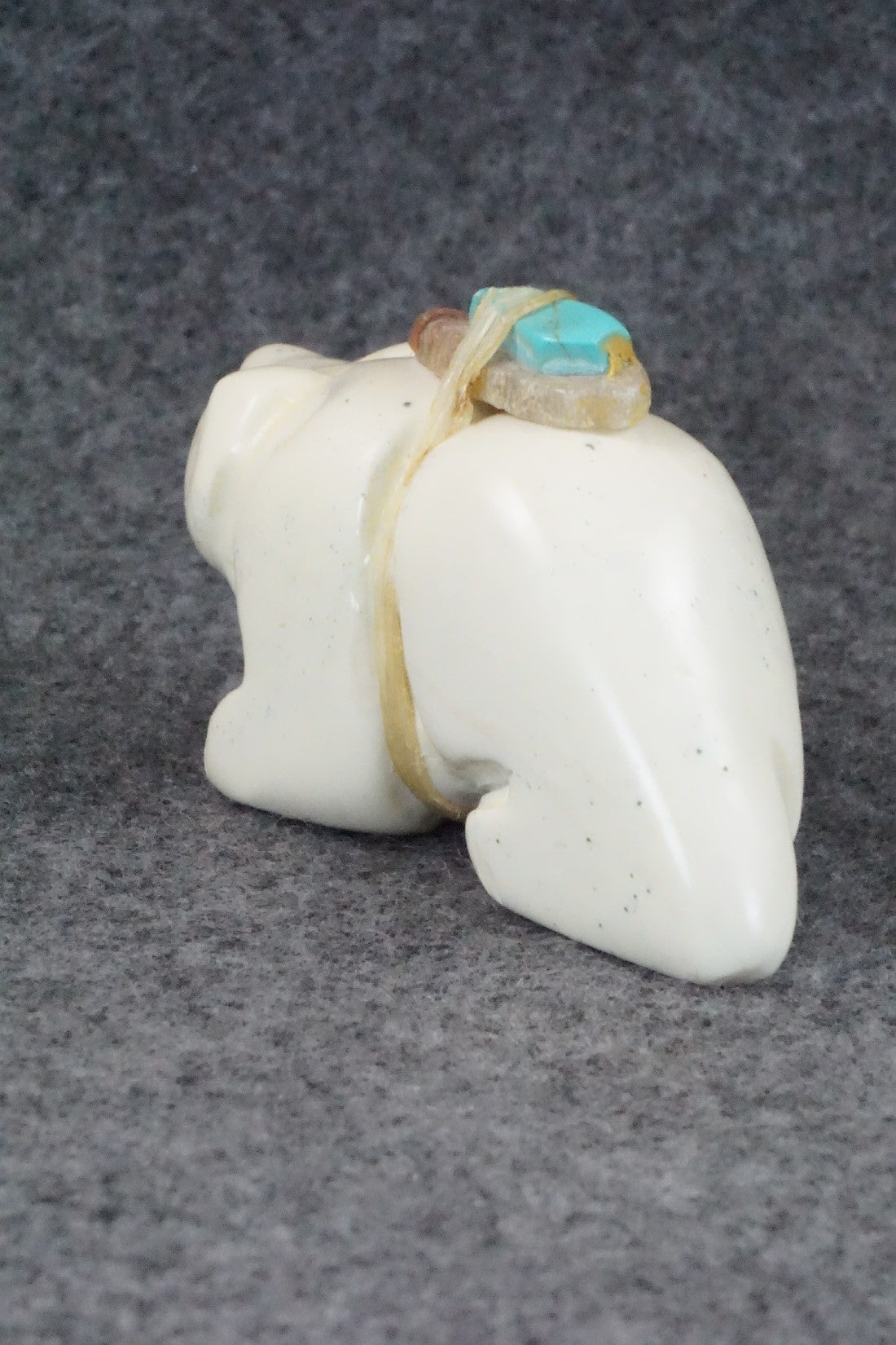 Bear Zuni Fetish Carving - Justin Red Elk