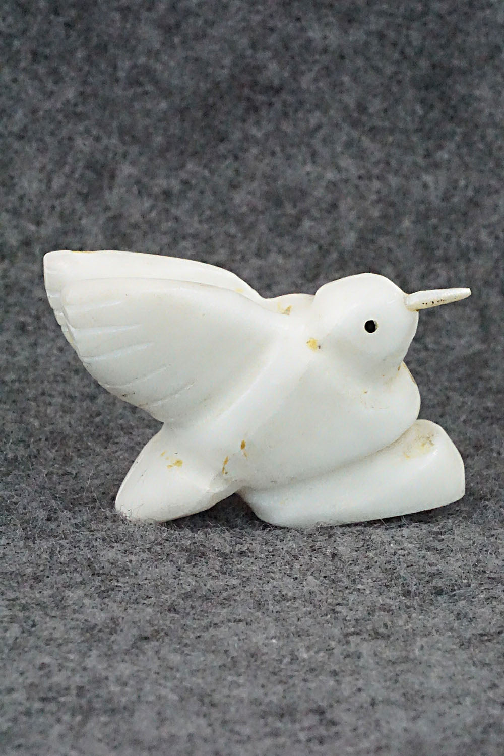 Hummingbird Zuni Fetish Carving - Justin Red Elk
