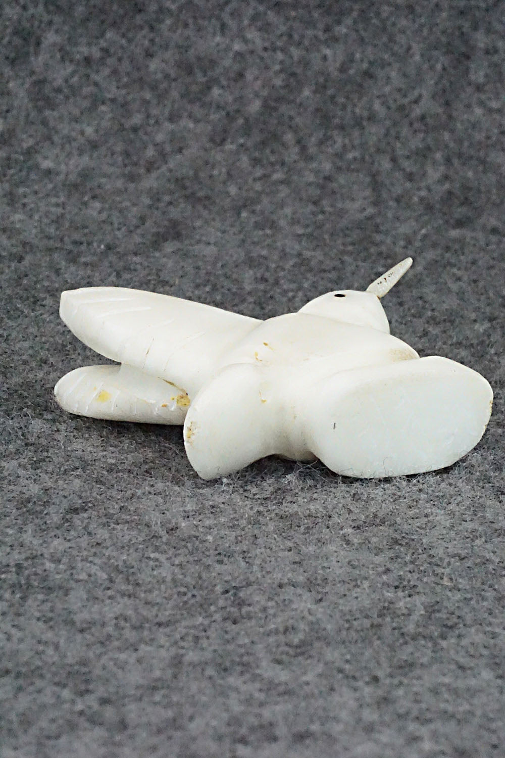 Hummingbird Zuni Fetish Carving - Justin Red Elk