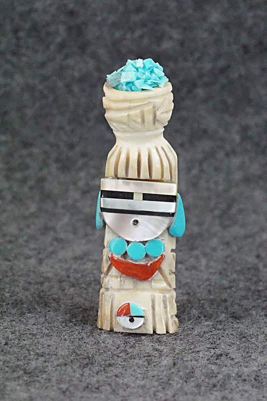 Corn Maiden Zuni Fetish Carving - Amory Cellicion