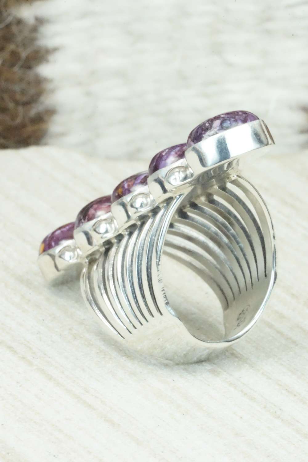 Spiny Oyster & Sterling Silver Ring - Thomas Yazzie - Size 6