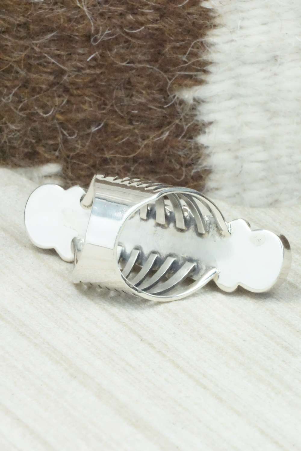 Spiny Oyster & Sterling Silver Ring - Thomas Yazzie - Size 6