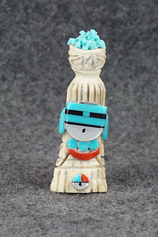 Corn Maiden Zuni Fetish Carving - Amory Cellicion