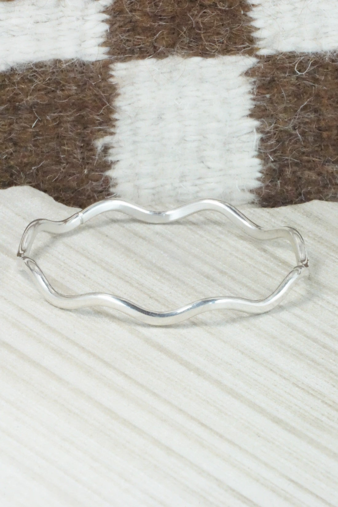 Sterling Silver Bangle Bracelet - Elaine Tahe