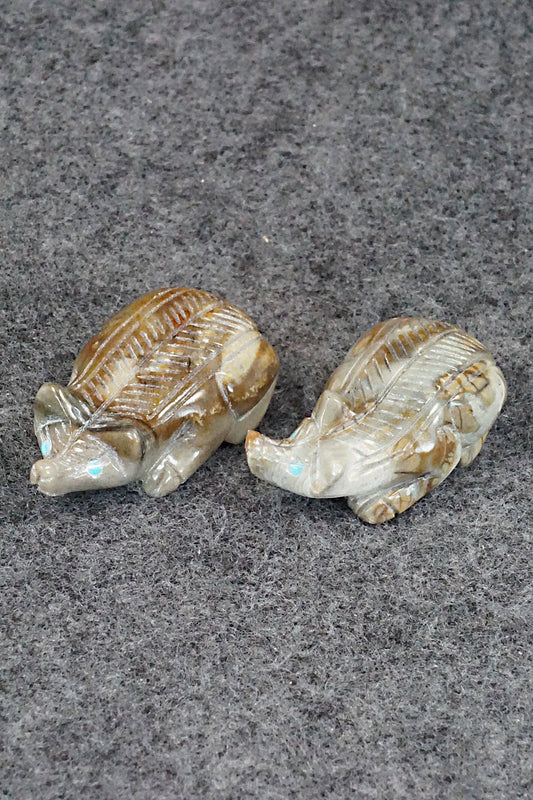 Badger Zuni Fetish Carvings - Reynold Lunasee