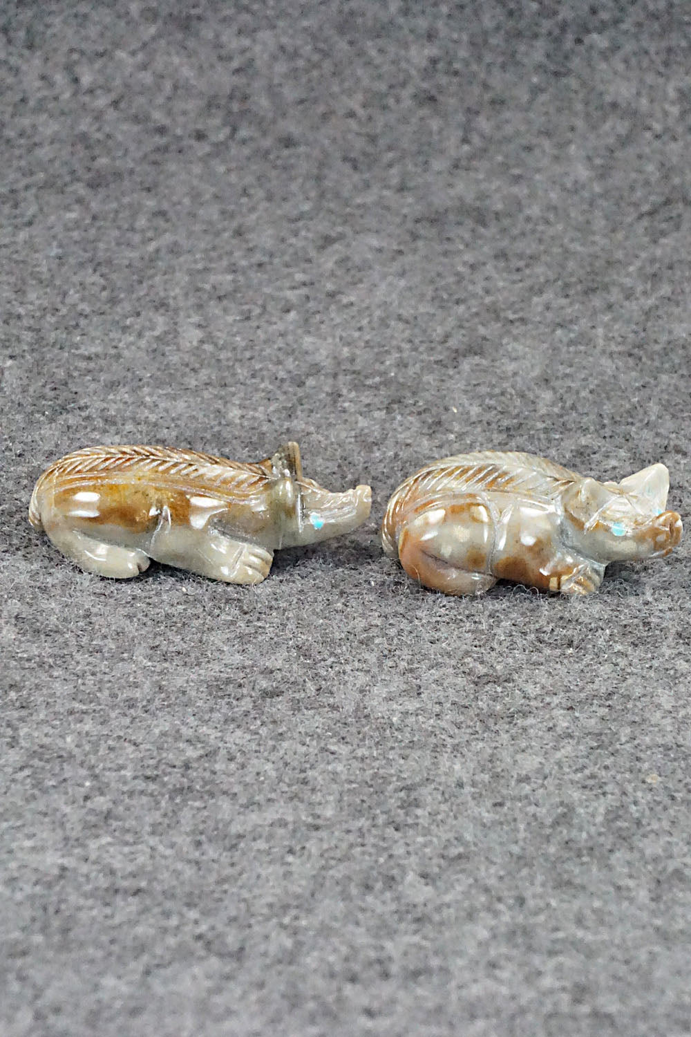 Badger Zuni Fetish Carvings - Reynold Lunasee