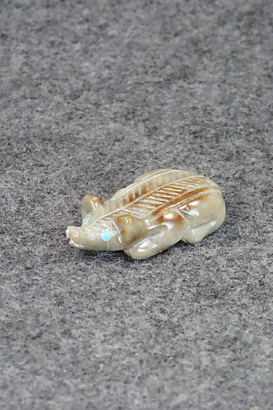 Badger Zuni Fetish Carving - Reynold Lunasee