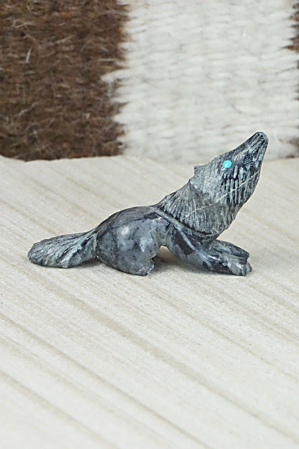 Wolf Zuni Fetish Carving - Jonas Hustito