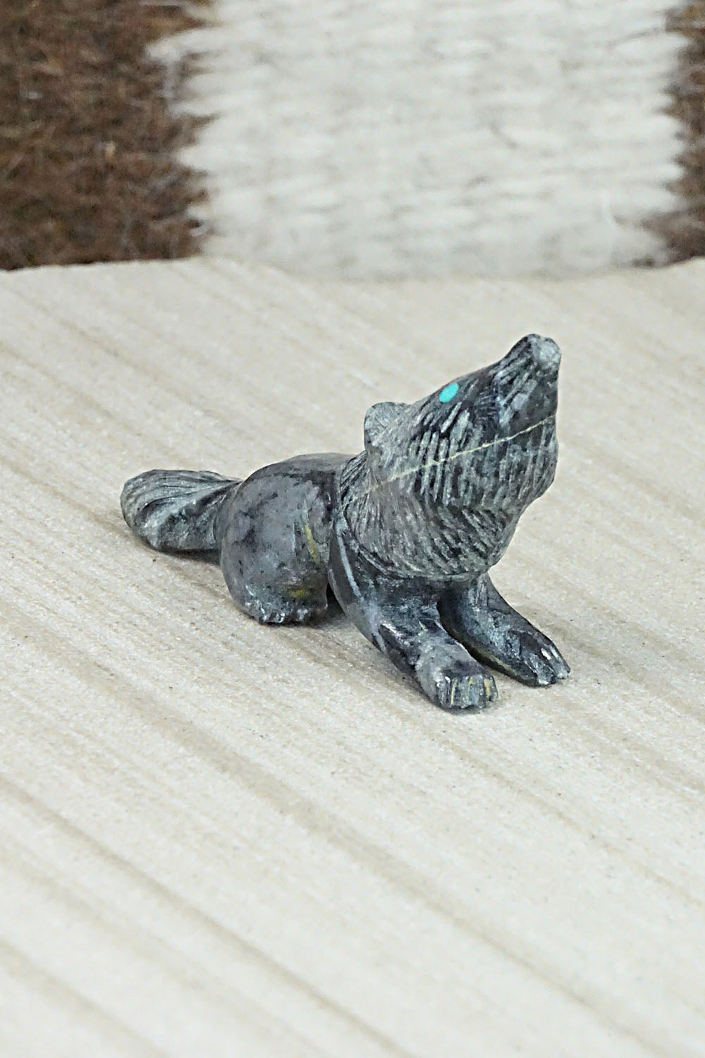 Wolf Zuni Fetish Carving - Jonas Hustito