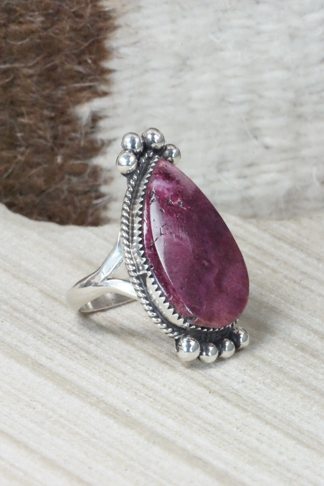 Spiny Oyster & Sterling Silver Ring - Selina Warner - Size 7