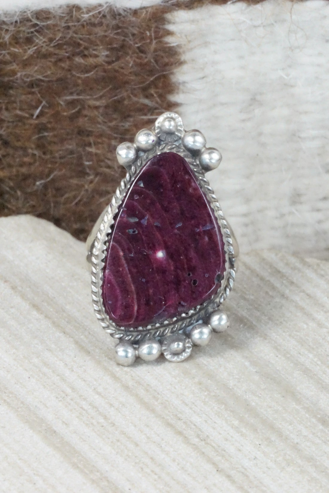 Spiny Oyster & Sterling Silver Ring - Selina Warner - Size 9