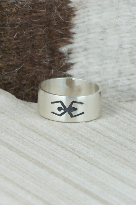 Sterling Silver Ring - Lester Gene - Size 11.75