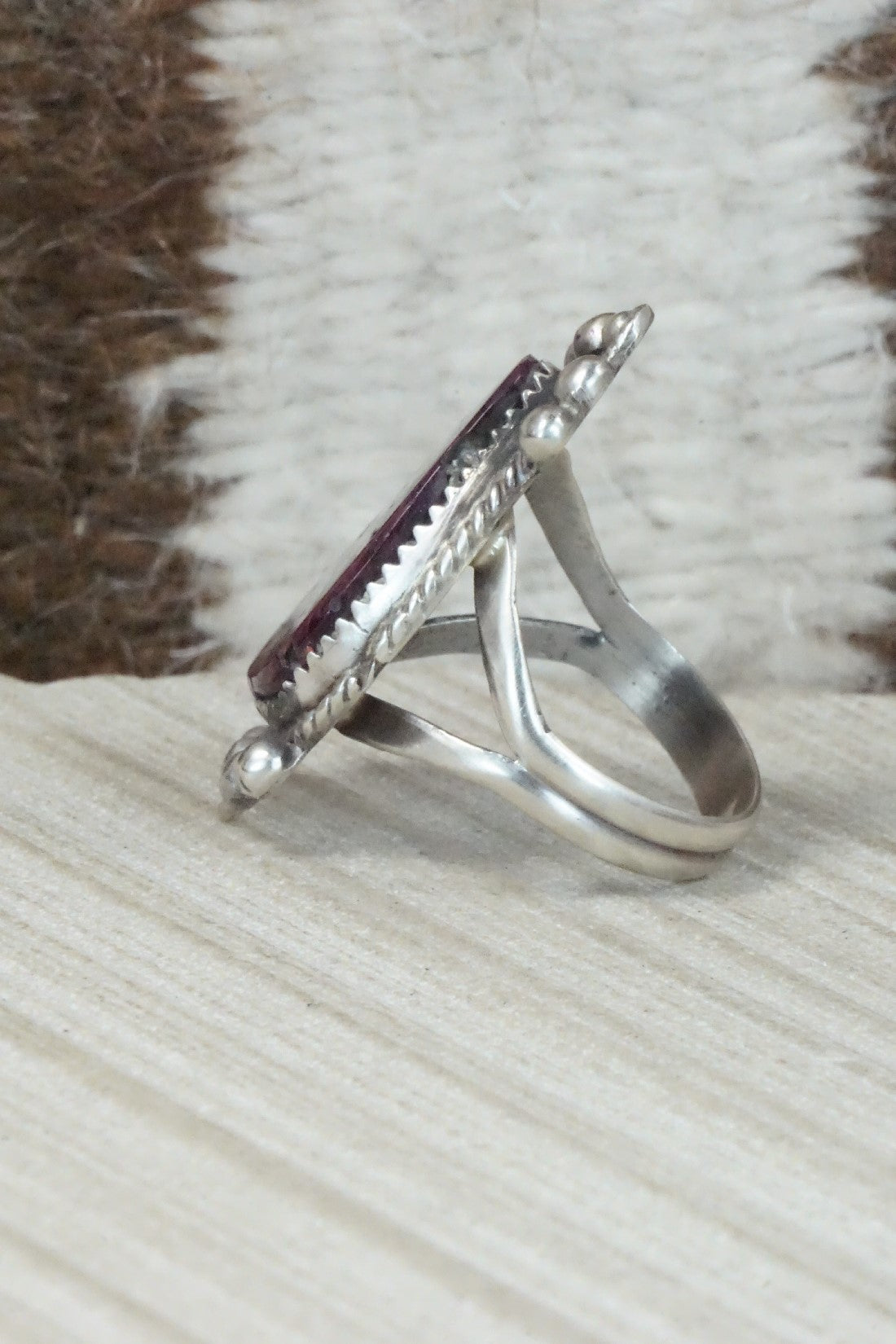 Spiny Oyster & Sterling Silver Ring - Selina Warner - Size 9