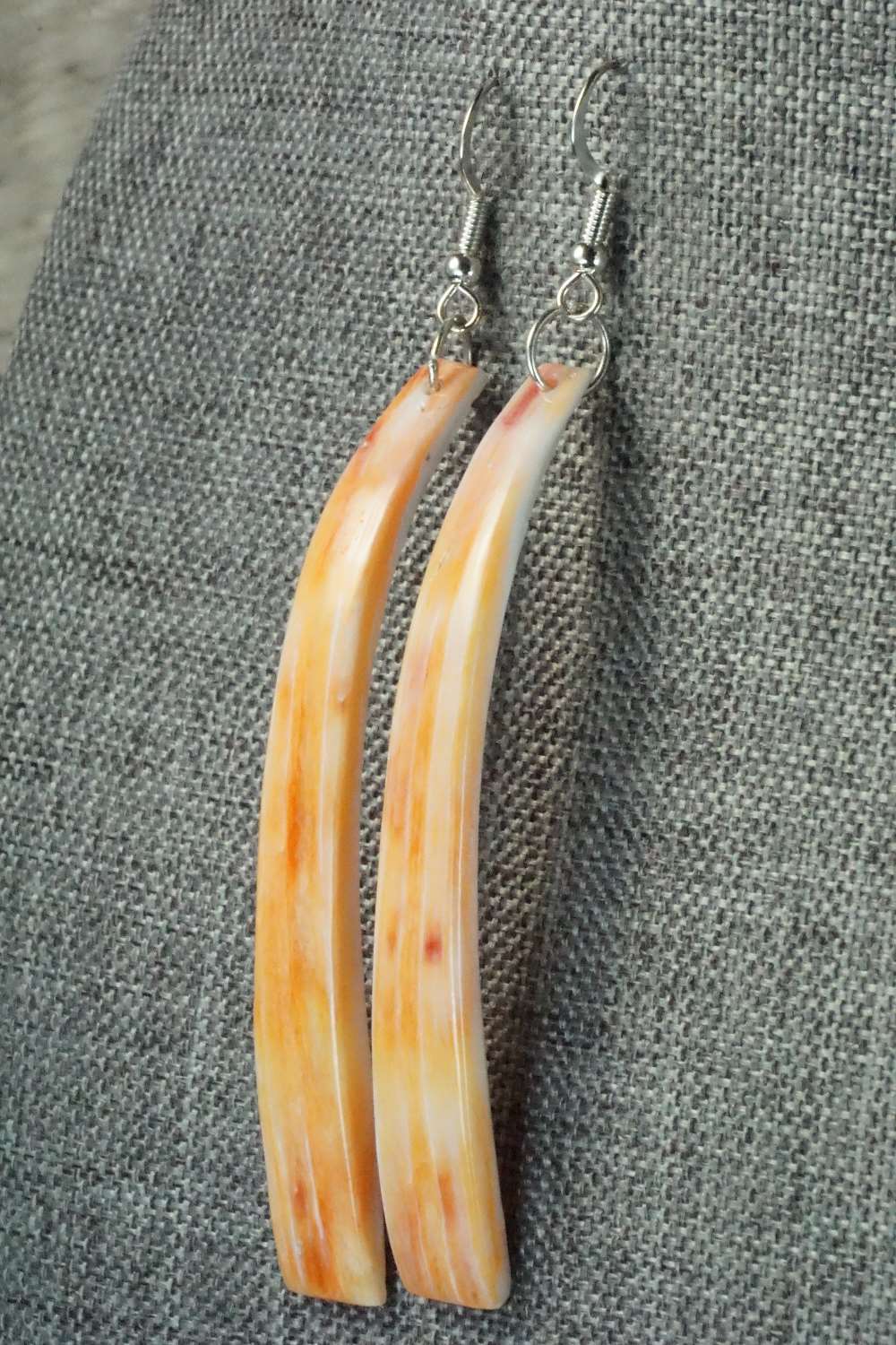 Spiny Oyster & Sterling Silver Earrings - Jesus Espino