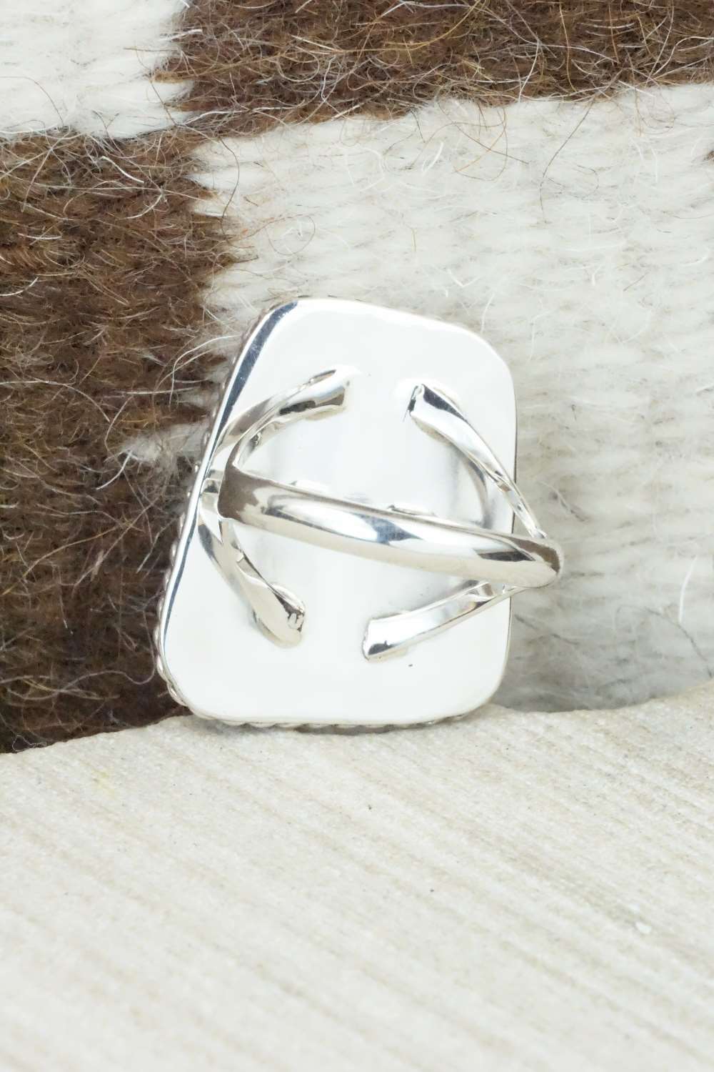 Spiny Oyster & Sterling Silver Ring - Amos Begay - Size 9.25