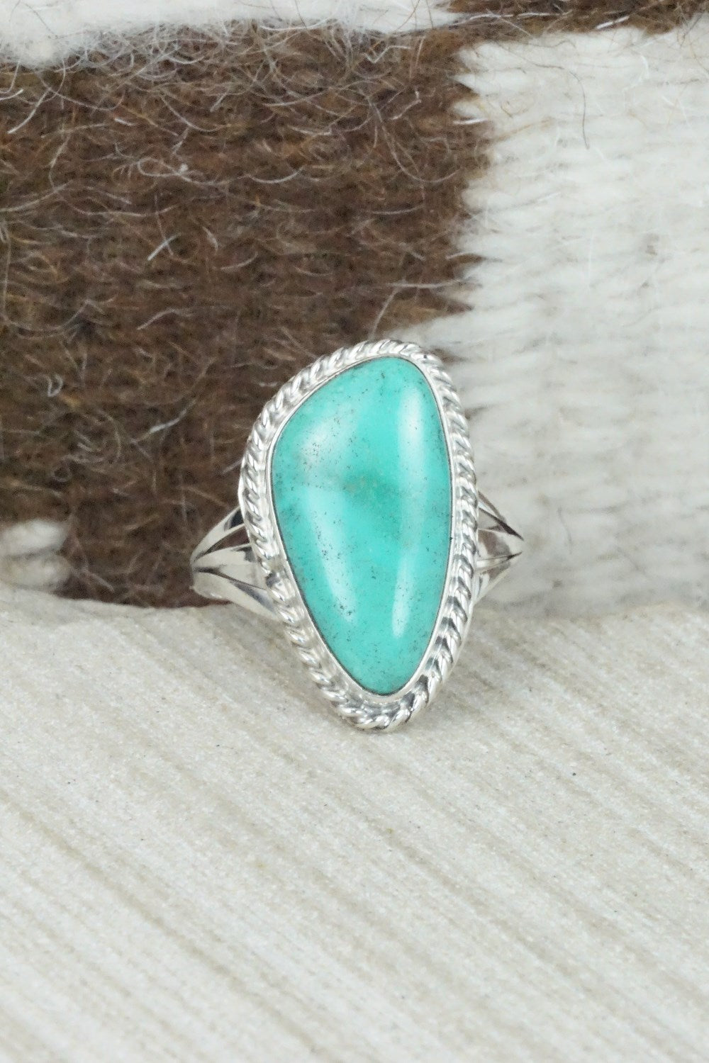 Turquoise & Sterling Silver Ring - Mark Barney - Size 9