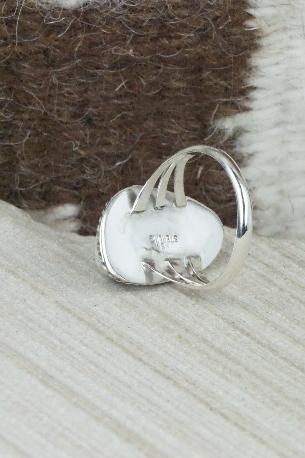 Turquoise & Sterling Silver Ring - Mark Barney - Size 9