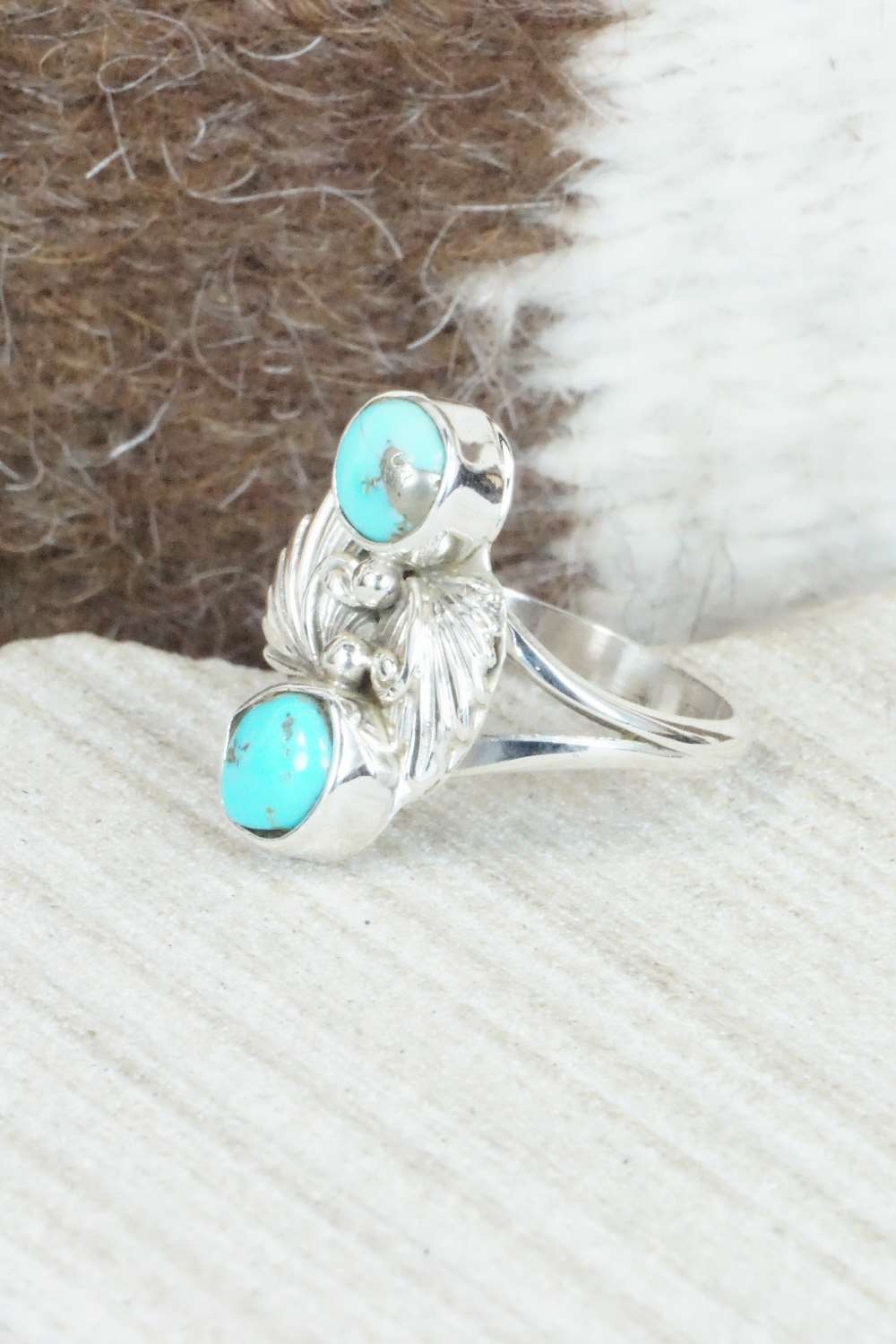 Turquoise & Sterling Silver Ring - Alice Saunders - Size 6