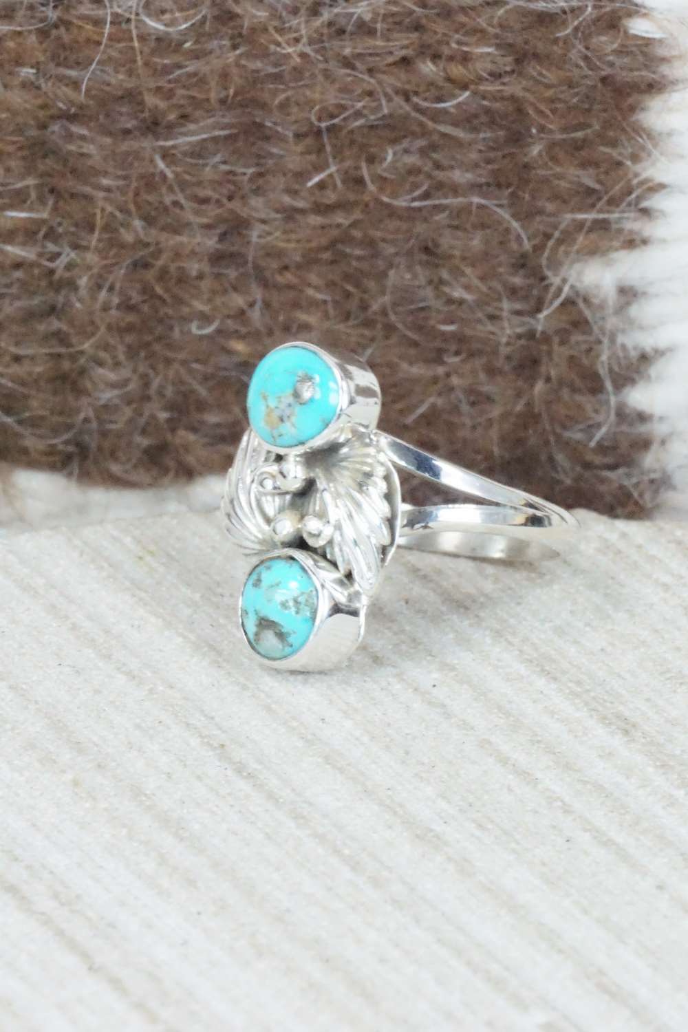 Turquoise & Sterling Silver Ring - Alice Saunders - Size 5.75