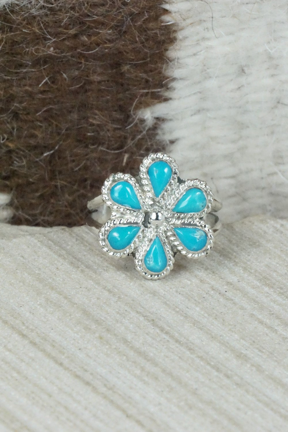 Turquoise & Sterling Silver Ring - Gina Dosedo - Size 7.5