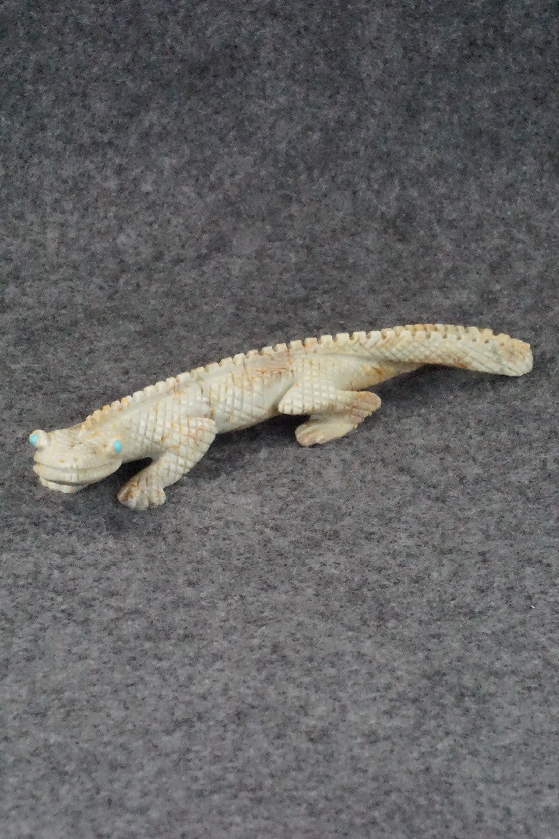 Lizard Zuni Fetish Carving - Lance Cheama