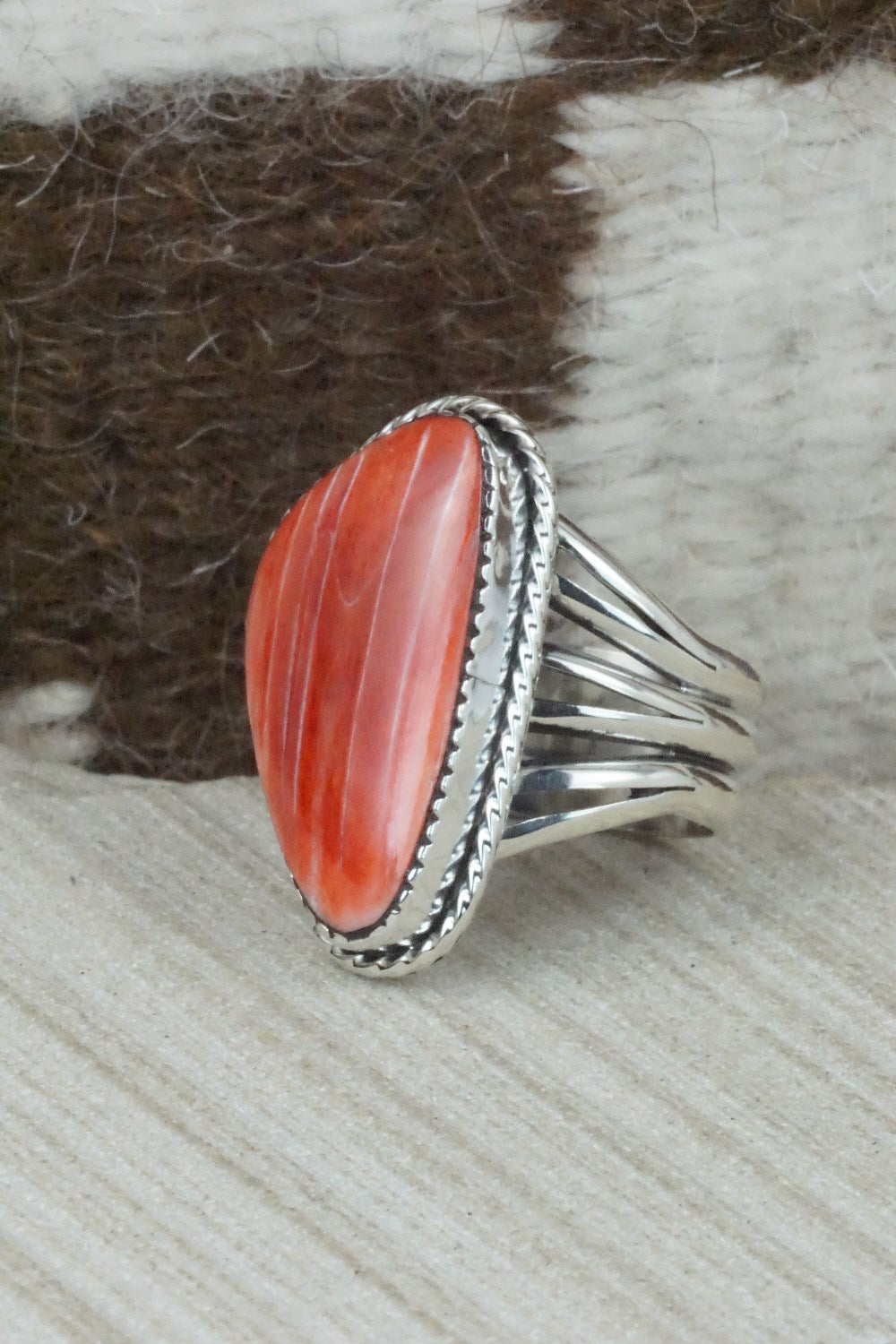 Spiny Oyster & Sterling Silver Ring - Mike Smith - Size 9.5
