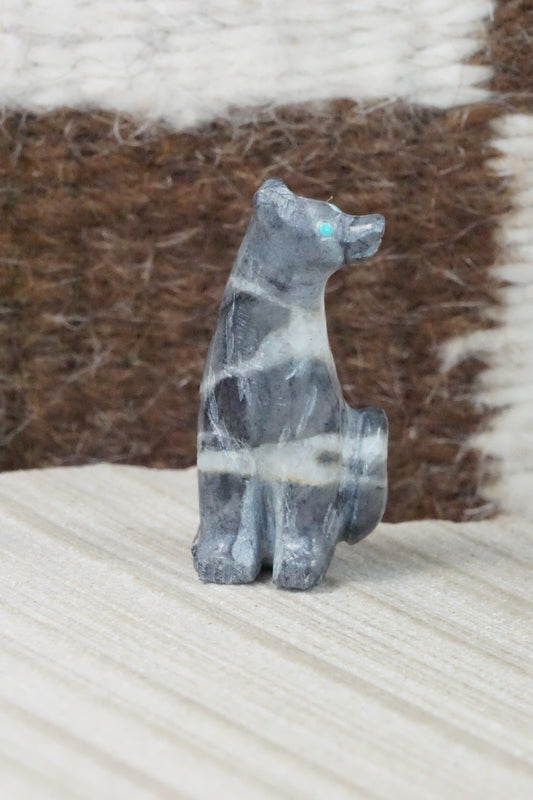 Dog Zuni Fetish Carving - Cody Nastacio
