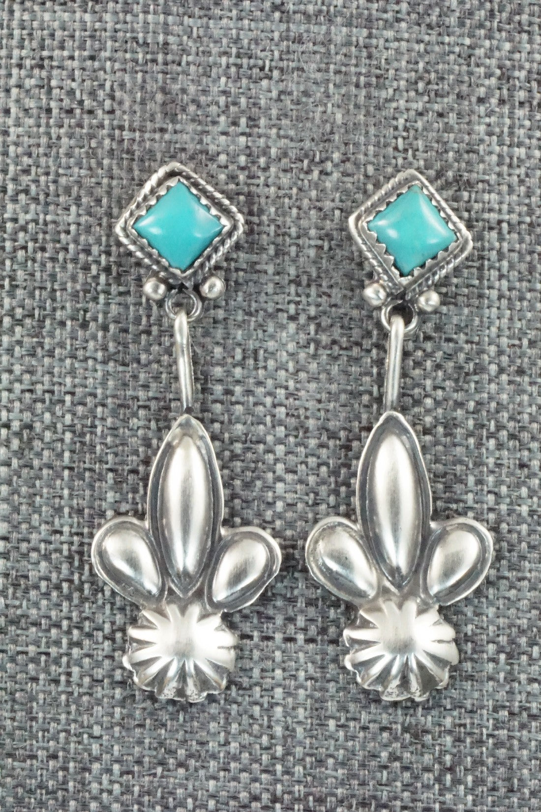 Turquoise & Sterling Silver Earrings - Verley Betone