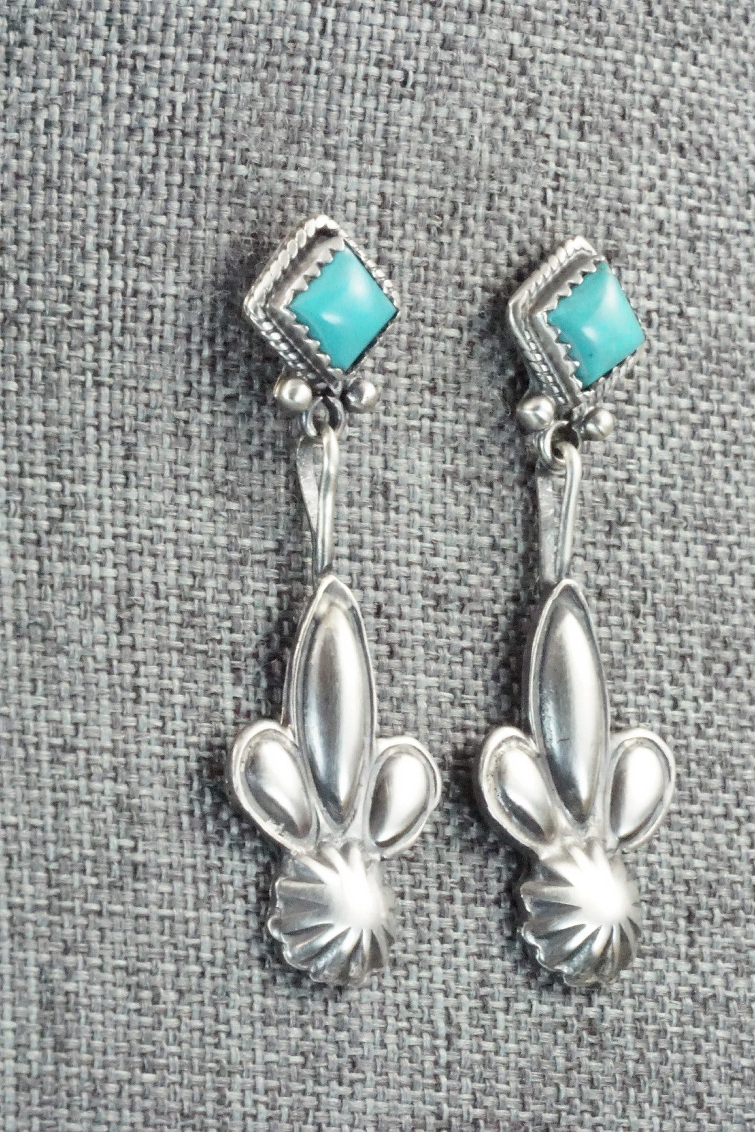 Turquoise & Sterling Silver Earrings - Verley Betone