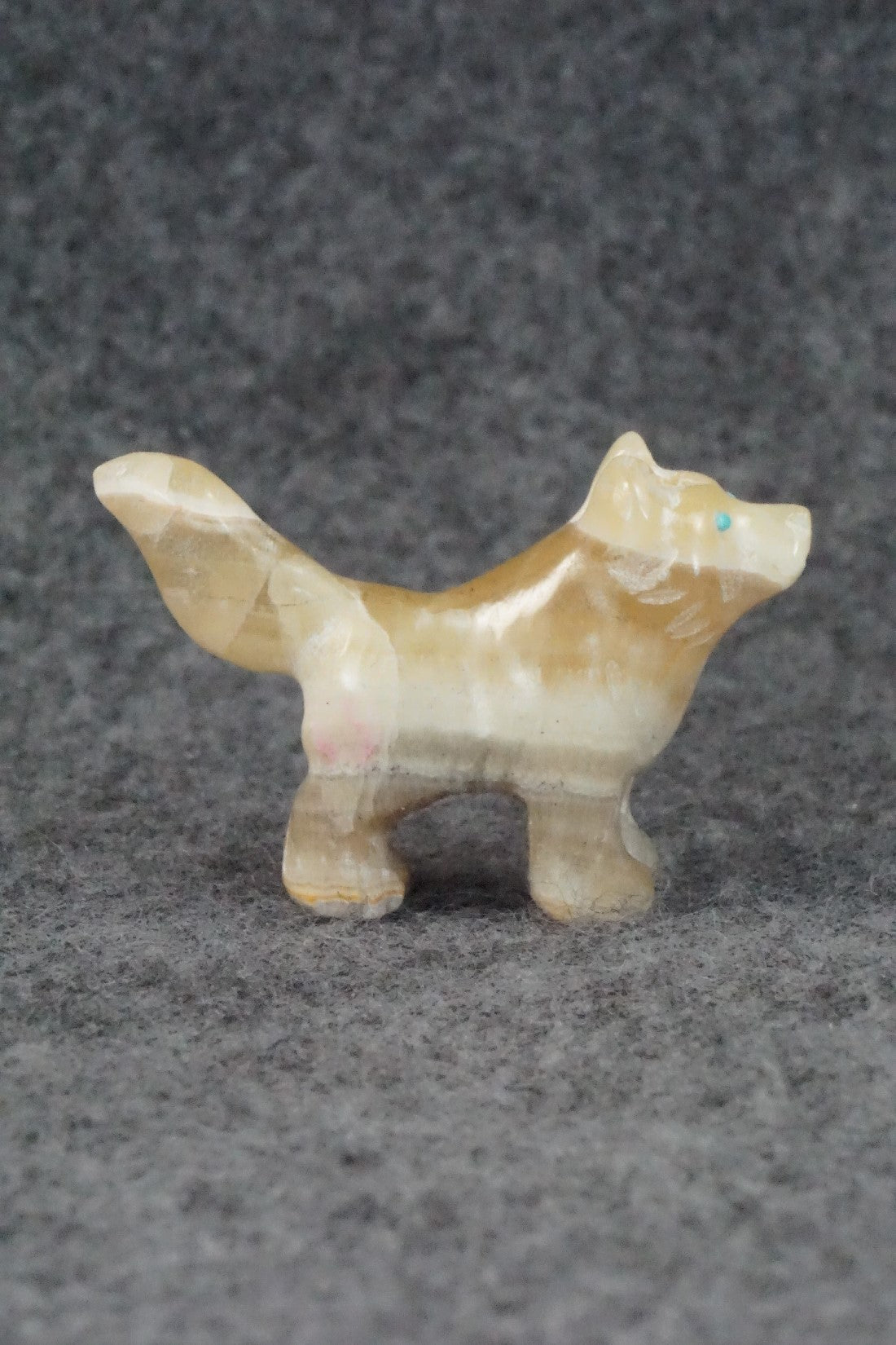 Dog Zuni Fetish Carving - Cody Nastacio