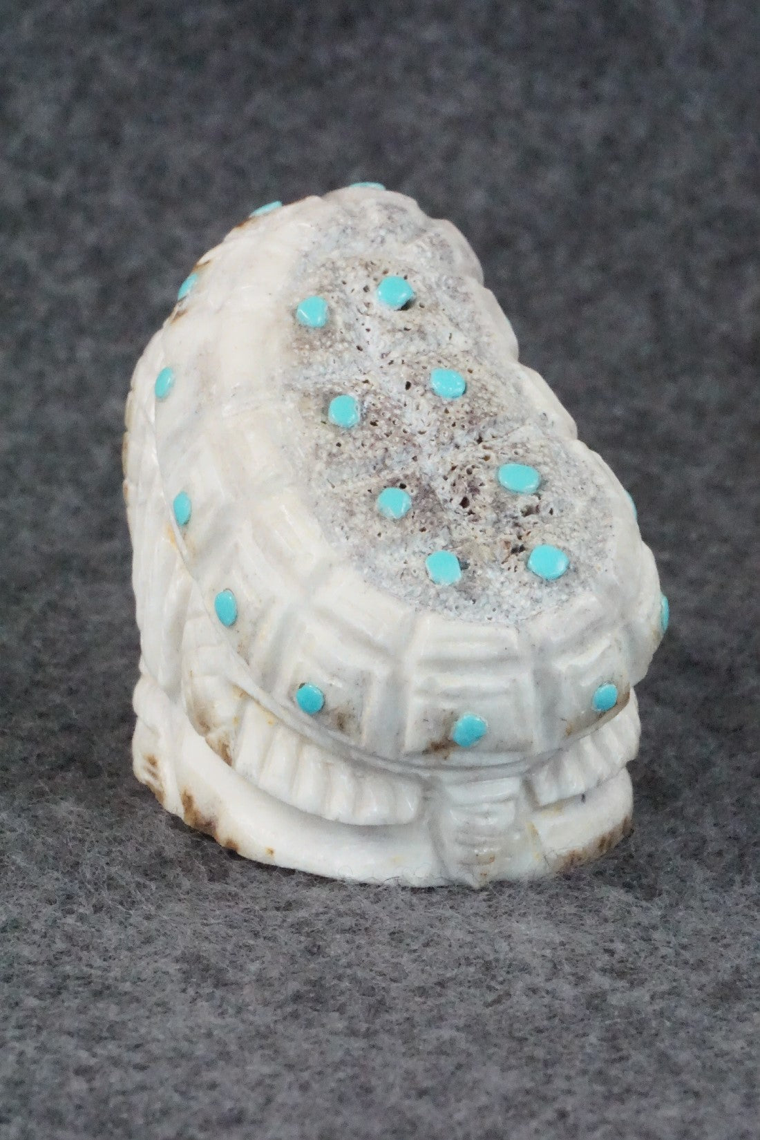 Turtle Zuni Fetish Carving - Garrick Weeka