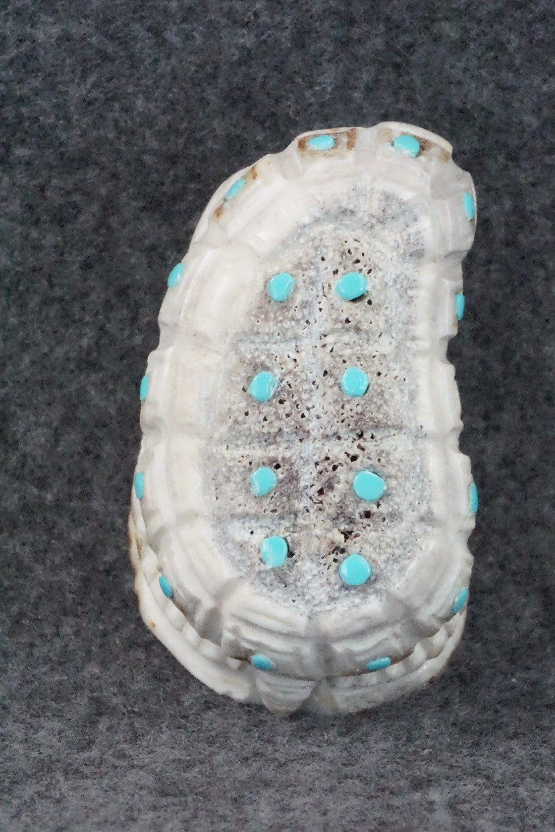 Turtle Zuni Fetish Carving - Garrick Weeka