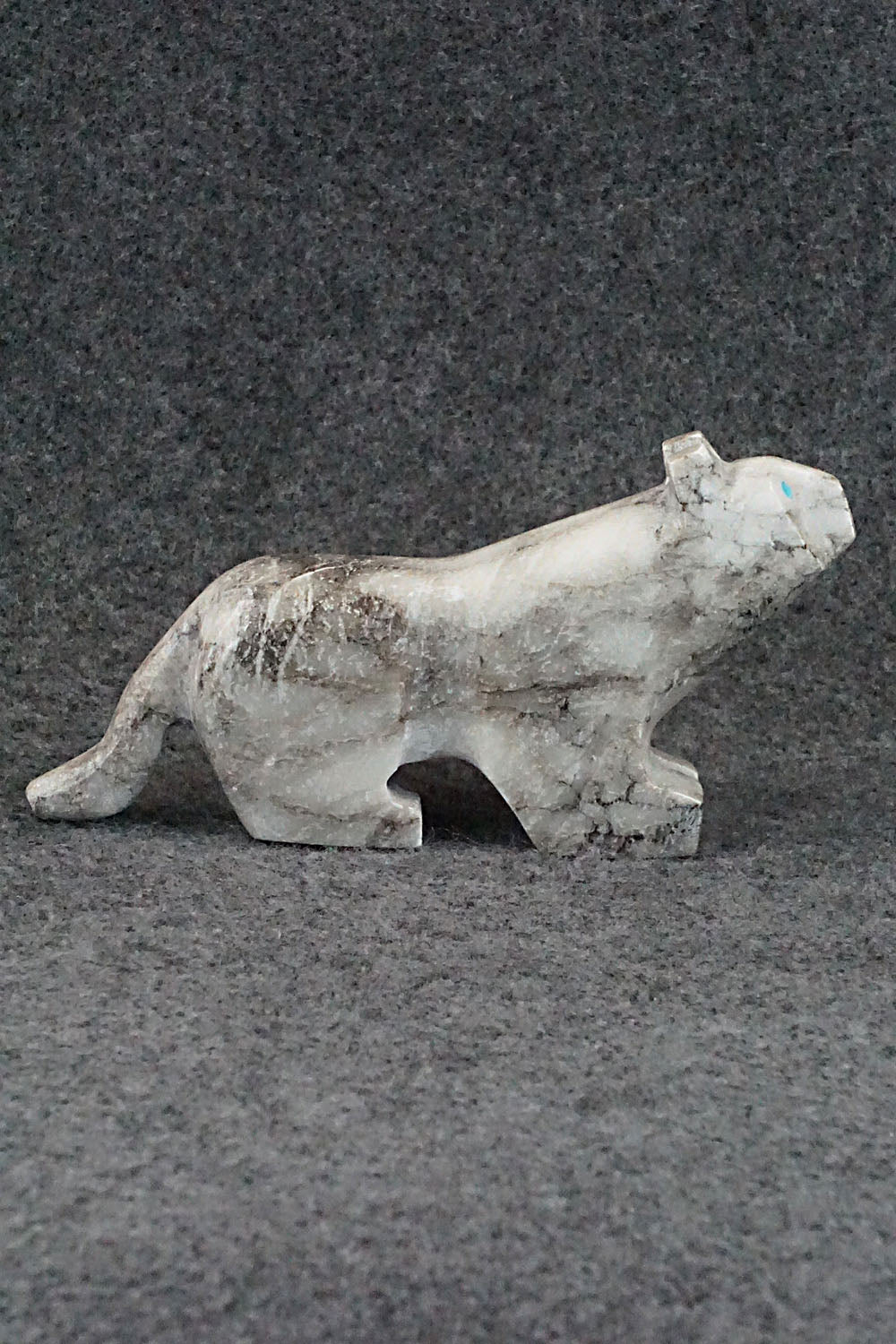 Mountain Lion Zuni Fetish Carving - Cameron Nastacio