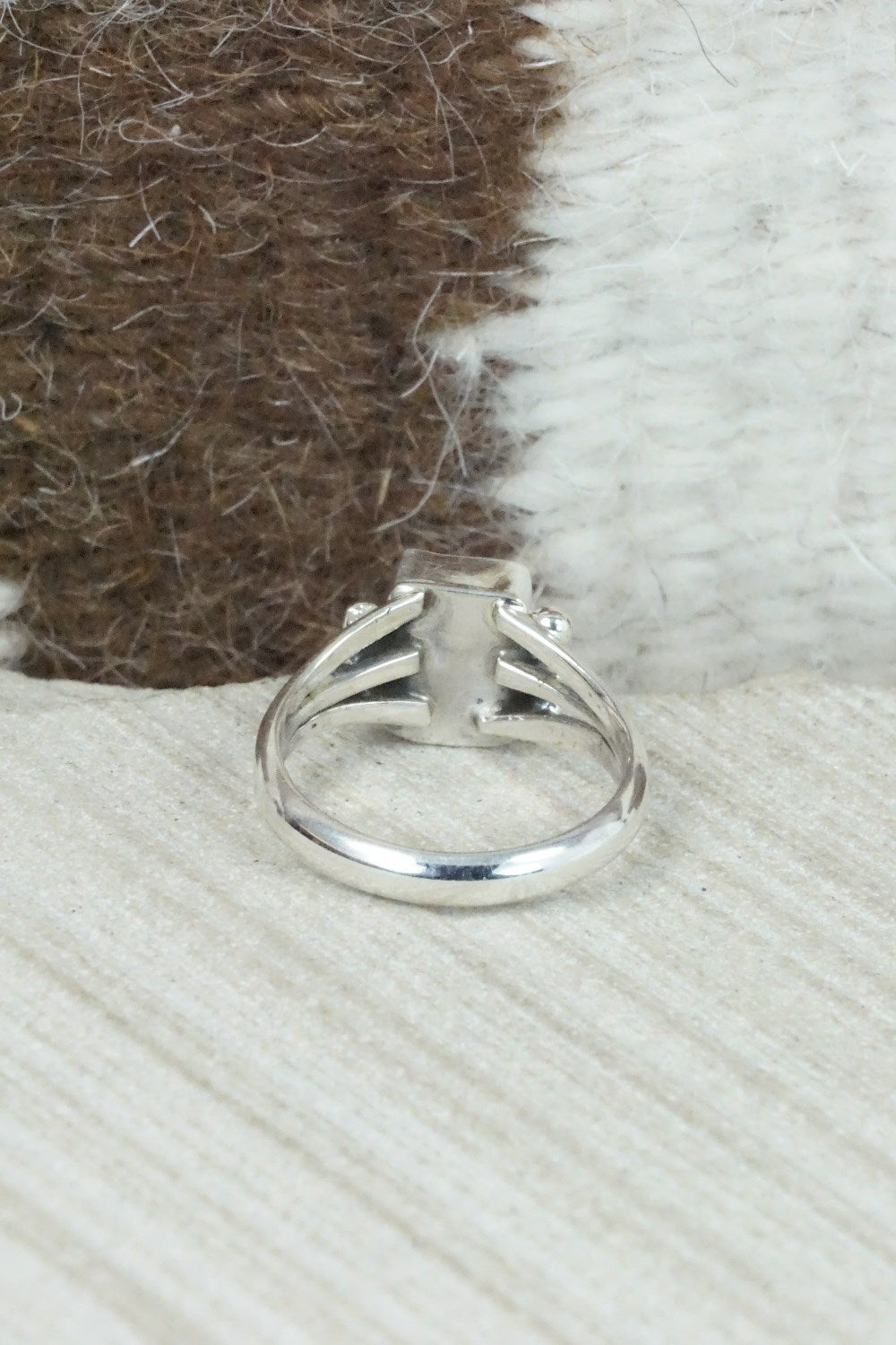 Turquoise & Sterling Silver Ring - Alice Rose Saunders - Size 6.75
