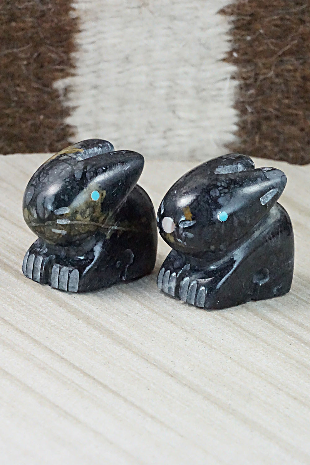 Rabbit Zuni Fetish Carvings - Cameron Nastacio