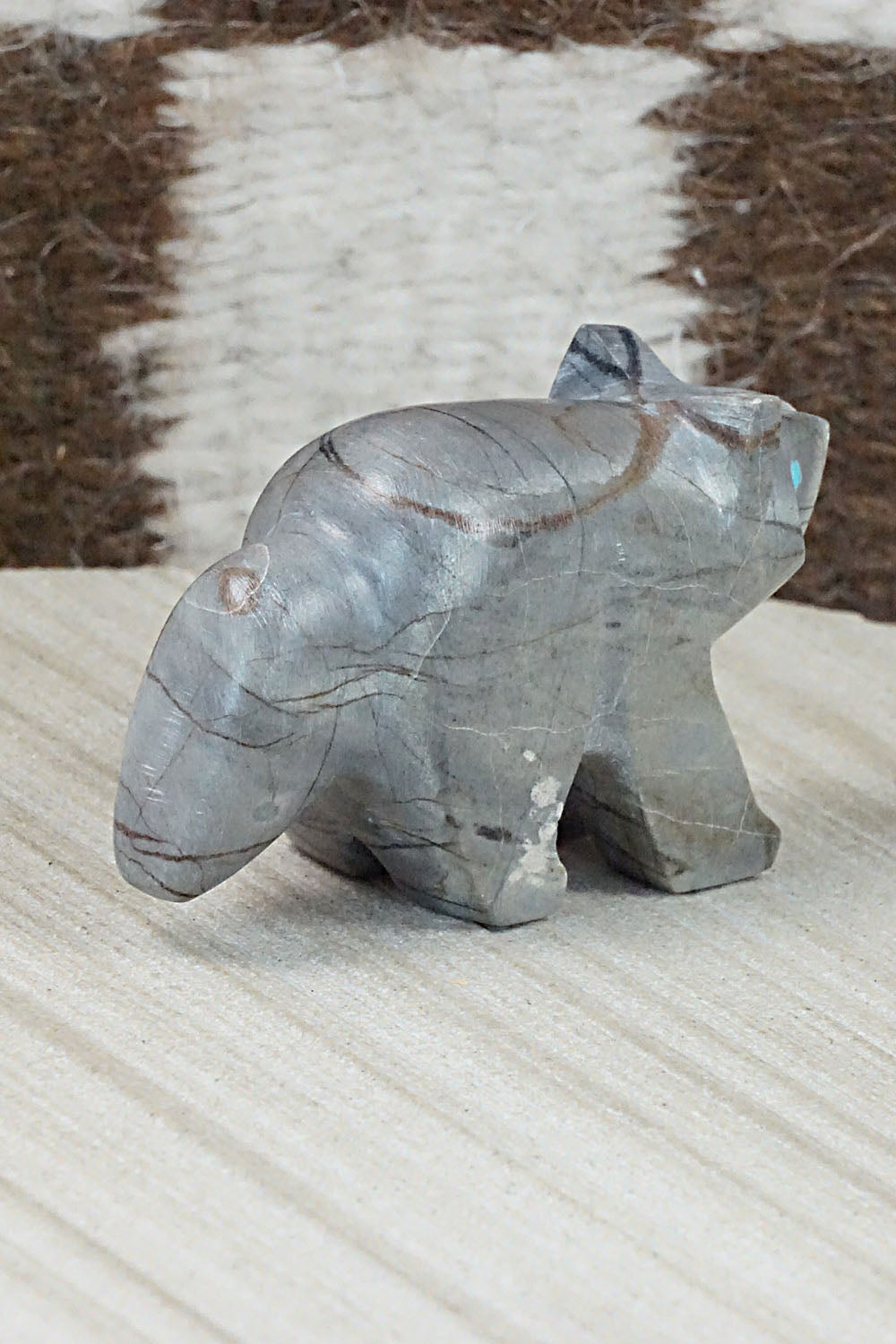 Wolf Zuni Fetish Carving - Cameron Nastacio
