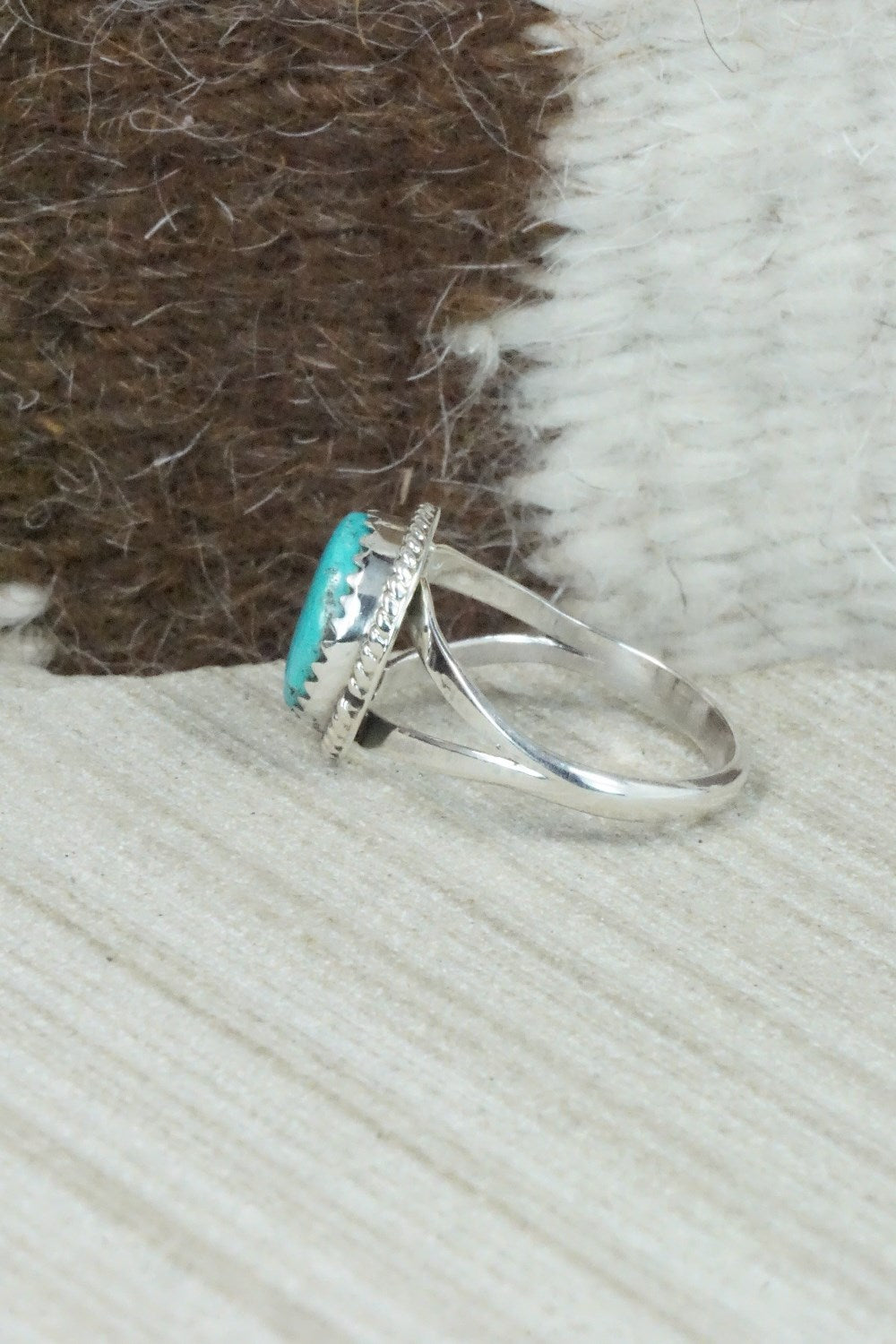 Turquoise & Sterling Silver Ring - Jamie Saunders - Size 7.25
