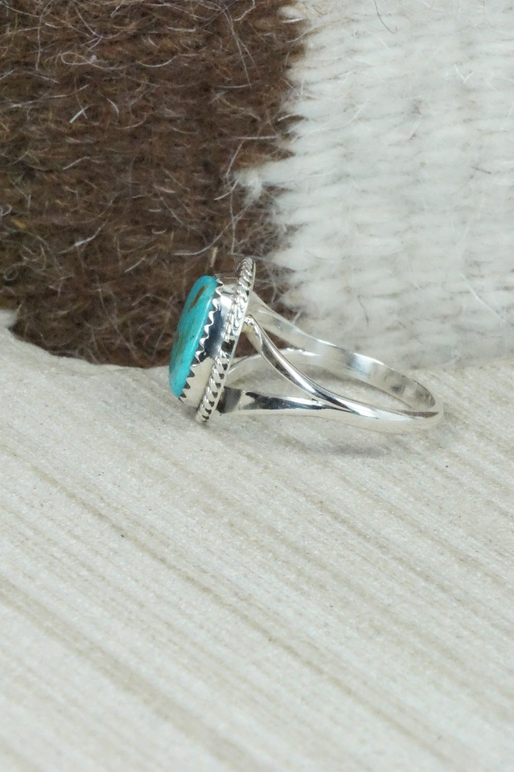Turquoise & Sterling Silver Ring - Jamie Saunders - Size 8.5