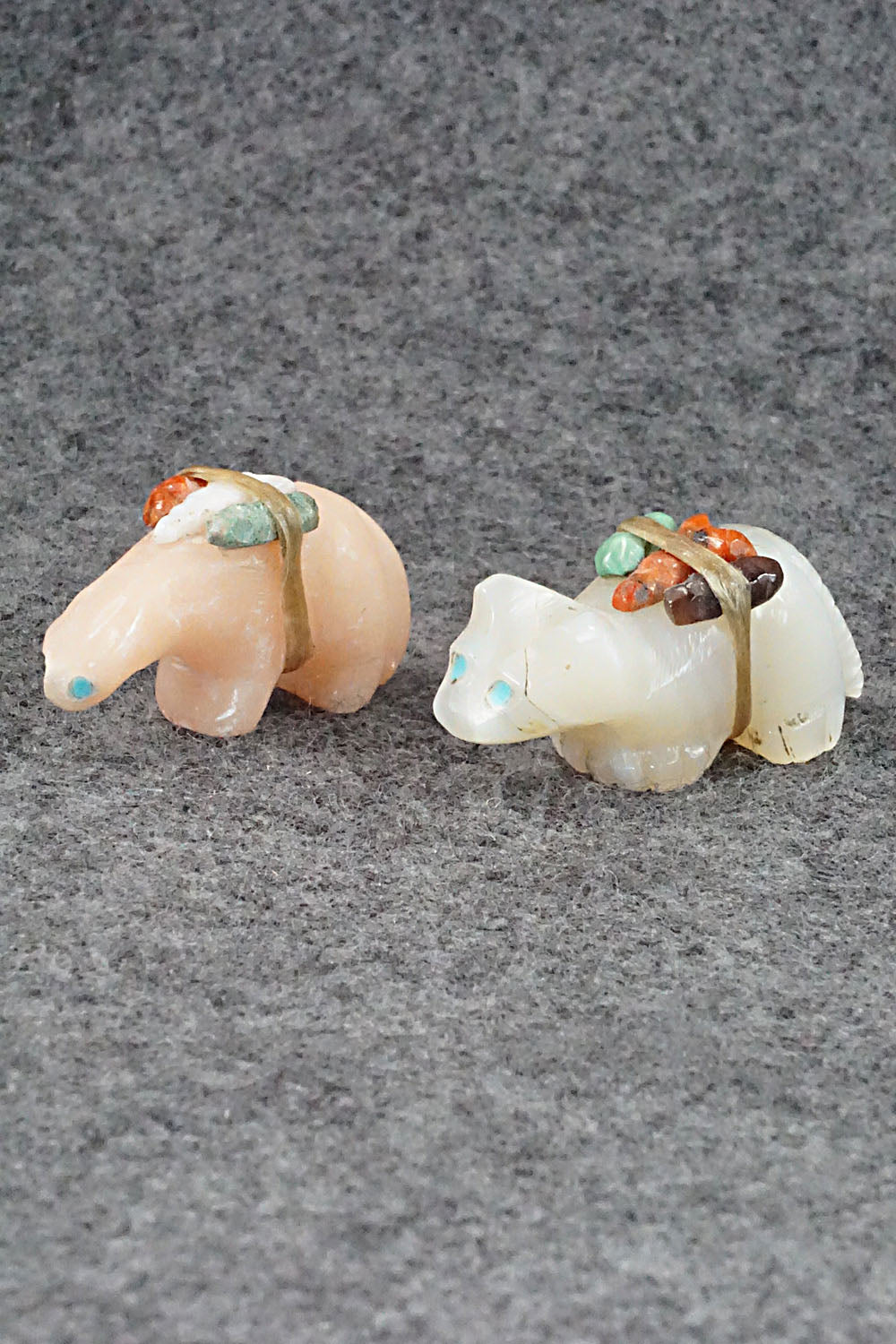 Wolf Zuni Fetish Carvings - Jeff Yunie
