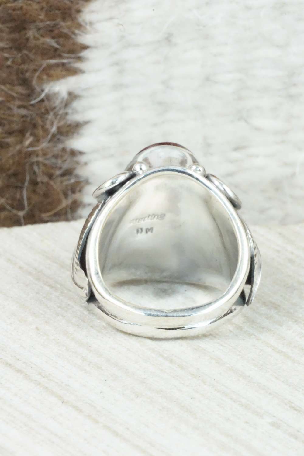 Spiny Oyster & Sterling Silver Ring - Darrell Morgan - Size 7