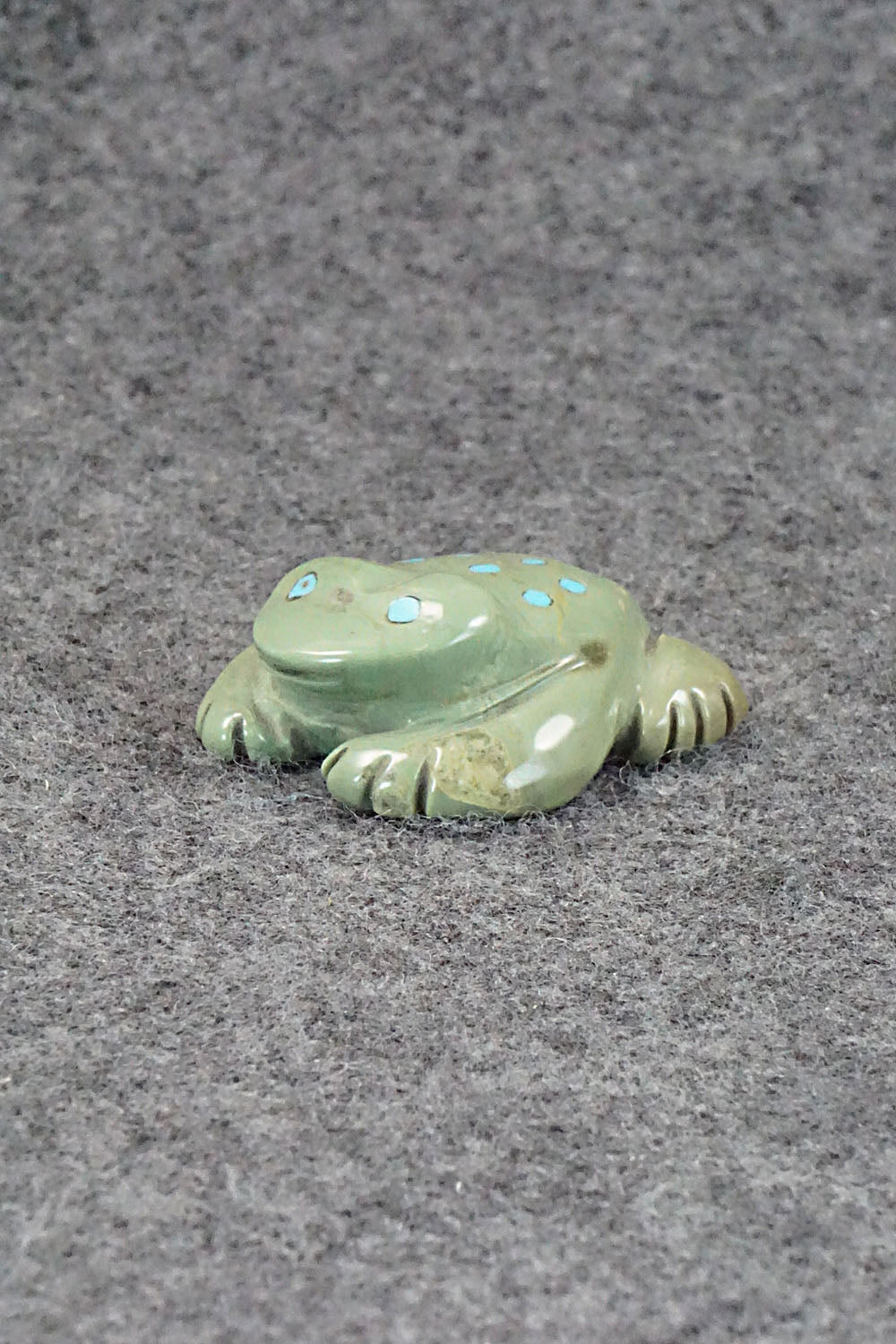 Frog Zuni Fetish Carving - Jeff Yunie